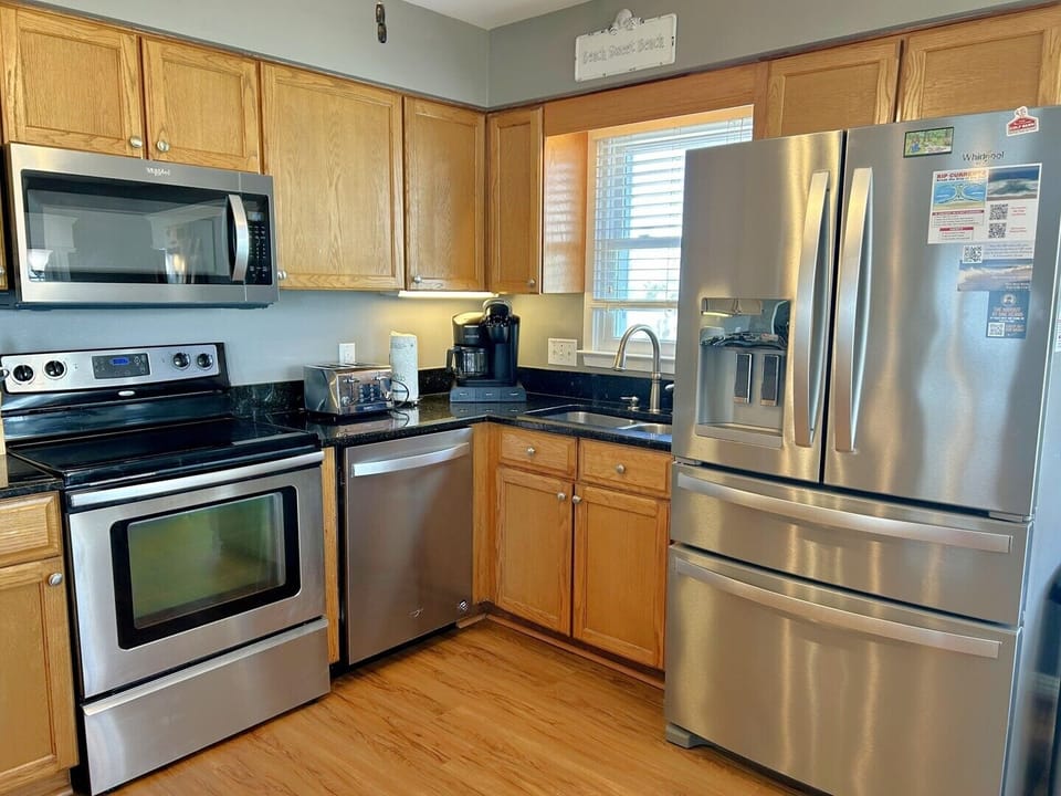 Kitchen
12.25 JR