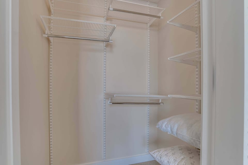 Apartment, 2 Bedrooms | Interior