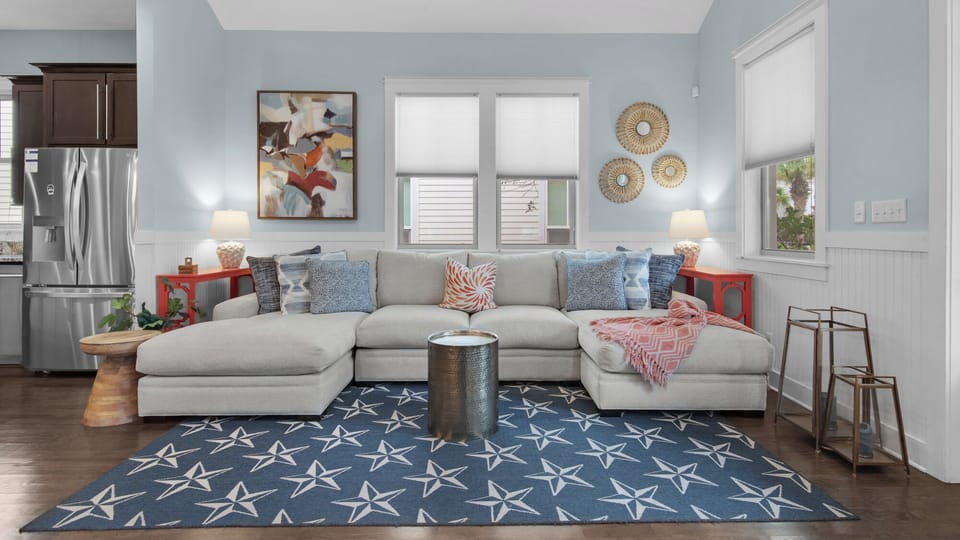 Green Flag Day - Living area