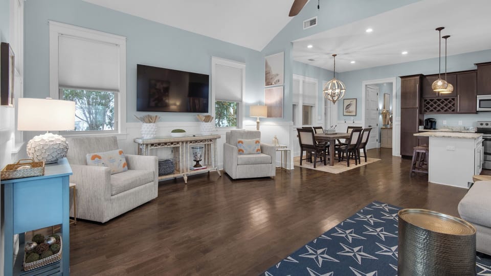 Green Flag Day - Living area