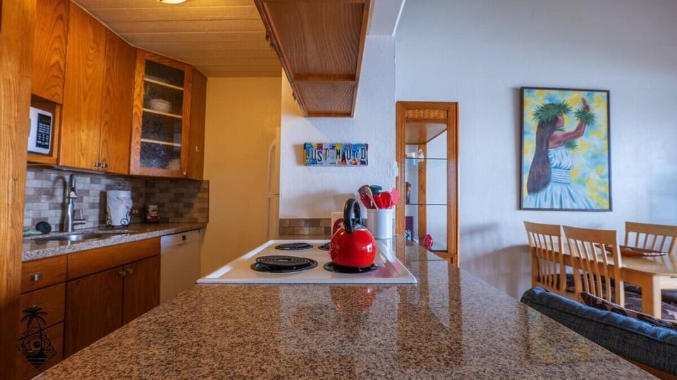 MB409-100_KITCHEN