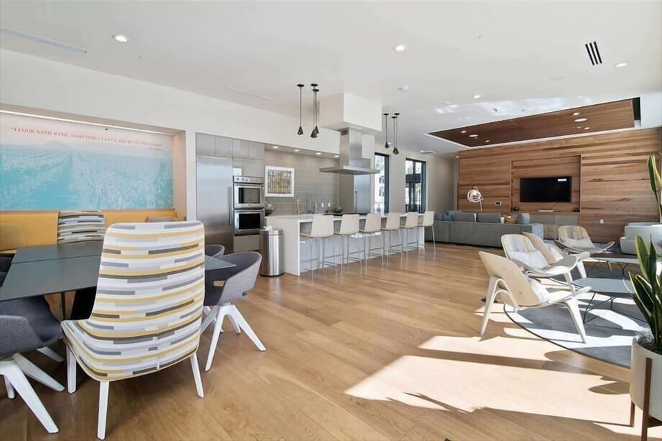 Sunnyvale/Mountain View/Cupertino Mountain View 1 Bedroom Common Area