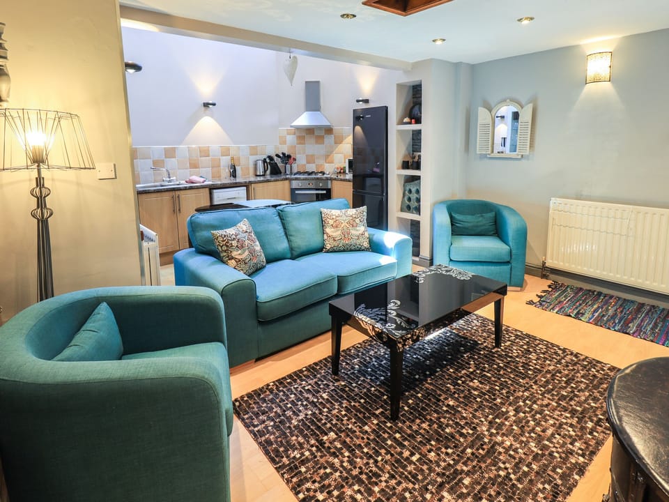 Cottage | Interior