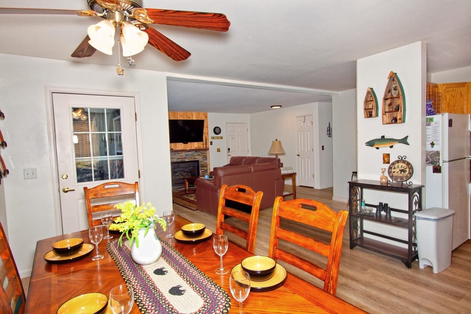 Dining room table