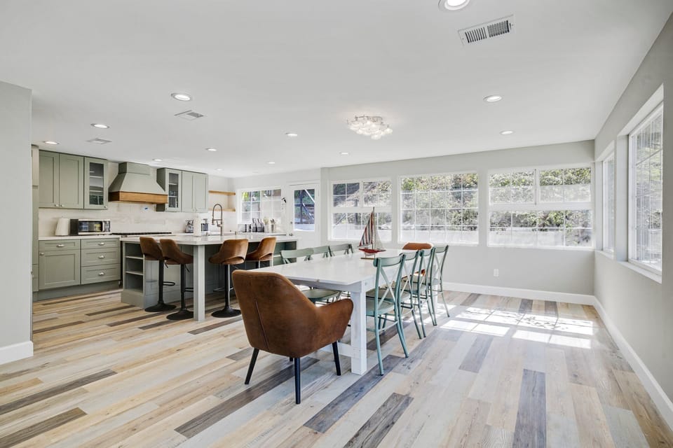 Dining room, and kitchen overlook back yard 