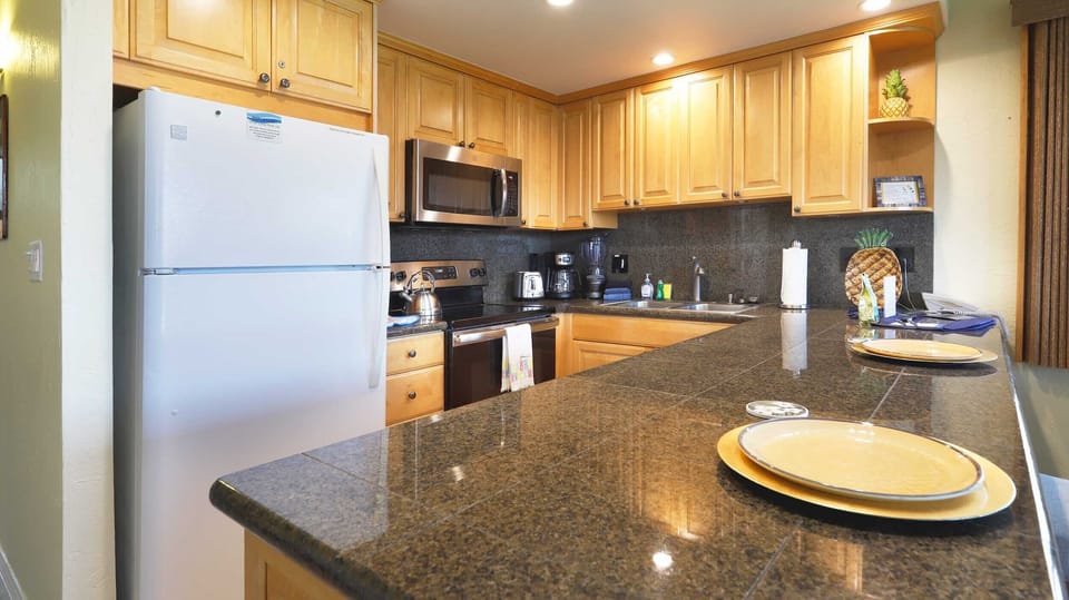 Fully stocked Kitchen