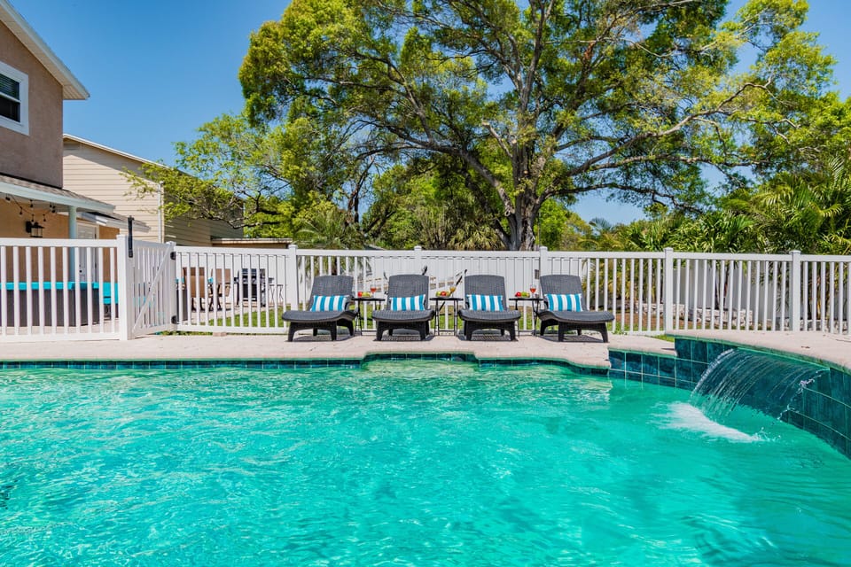 Pool area
