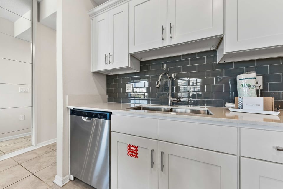 Modern kitchen