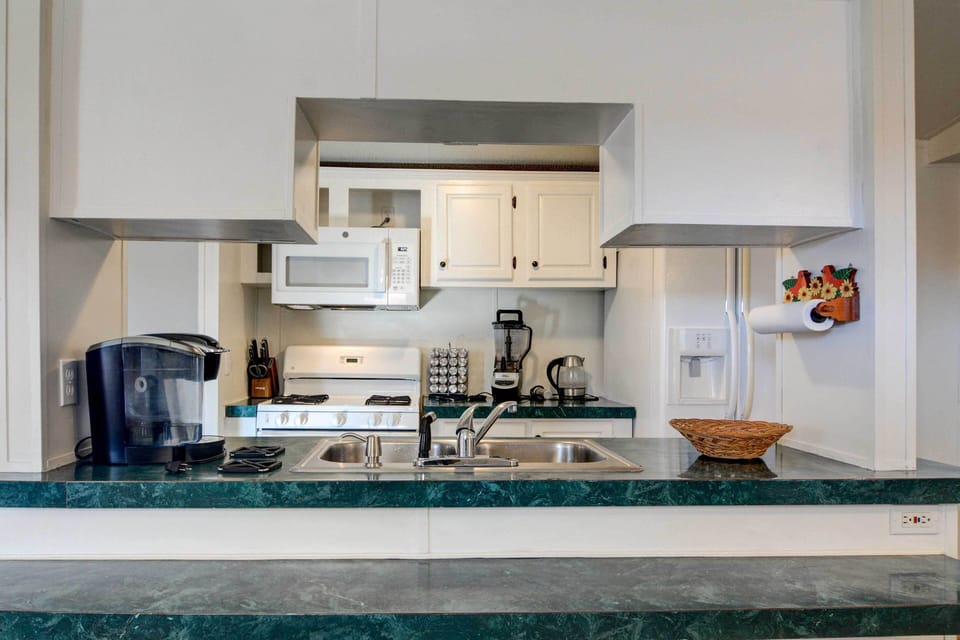 Well-Equipped Kitchen | Cooking Basics