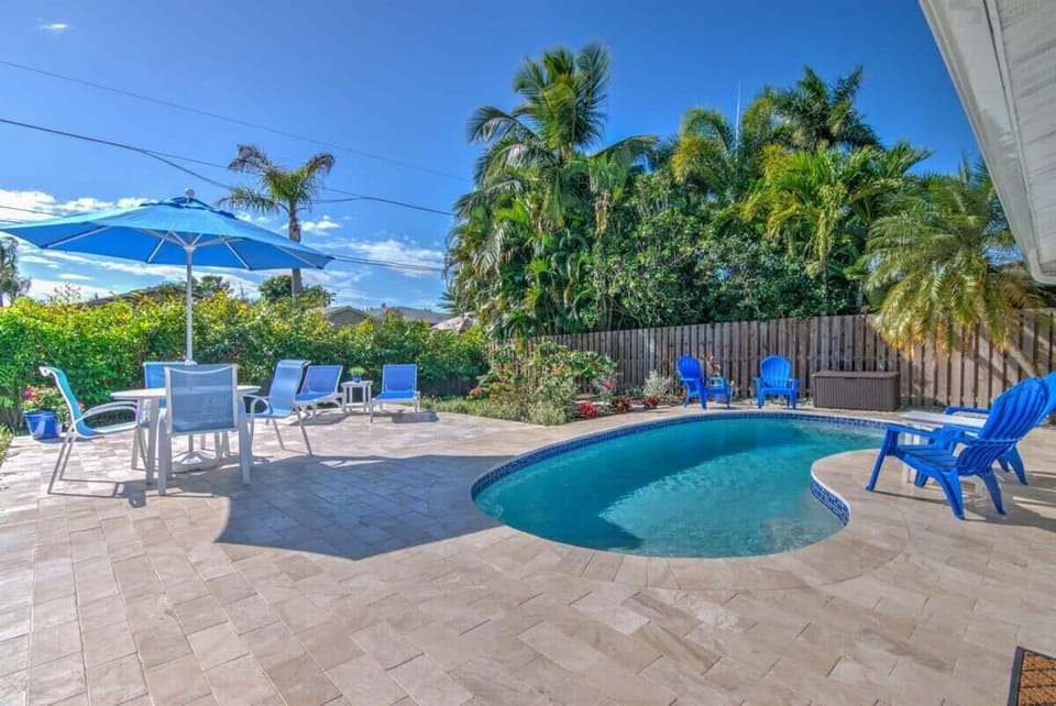 Welcome to 724 108th Ave N Managed by SW Florida Based Mike Z Rentals LLC