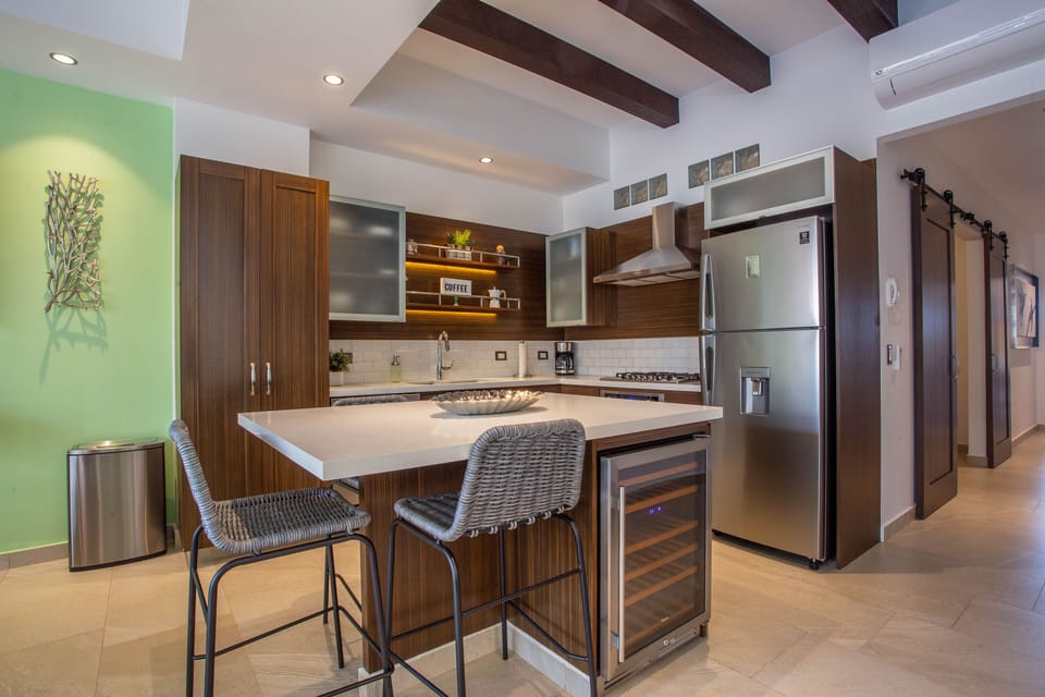 Fully equipped kitchen