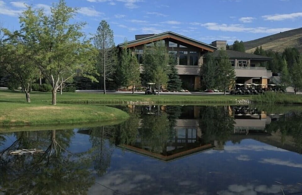 Elkhorn Golf Club Located Just A Two Min Walk Away