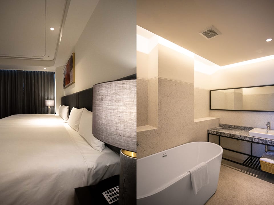 Premium Suite, 1 Bedroom | Bathroom | Hair dryer, bidet, towels, shampoo