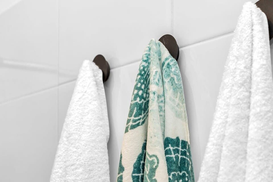 Bathroom amenities