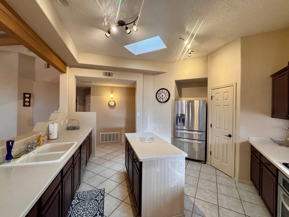 Full kitchen space with Keurig for pods or a full coffee pot.