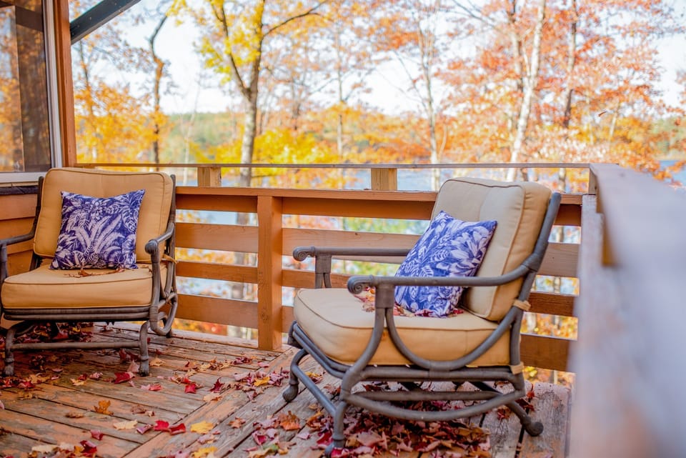  Sit
with your
coffee on the
deck
overlooking
fall foliage
and let the
morning
come at
whatever
pace you
want.