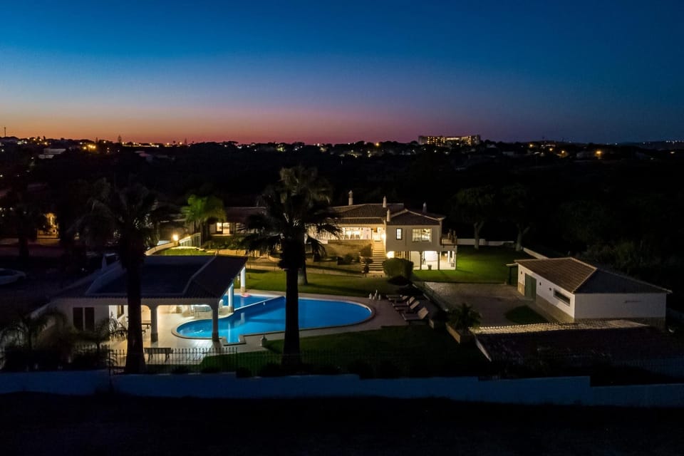 House | 6 bedrooms