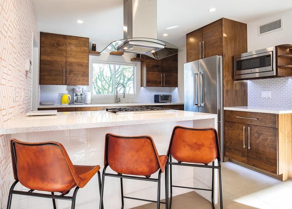 Breakfast bar for 3