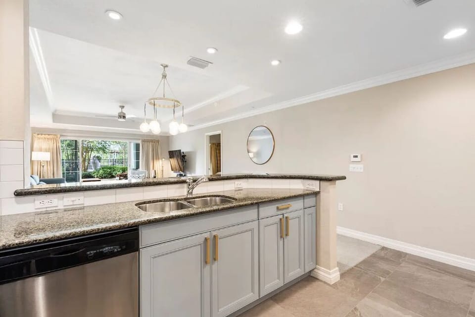 Dishwasher and open kitchen 