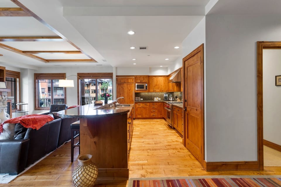 Indoors, Hardwood, Floor, Flooring, Microwave