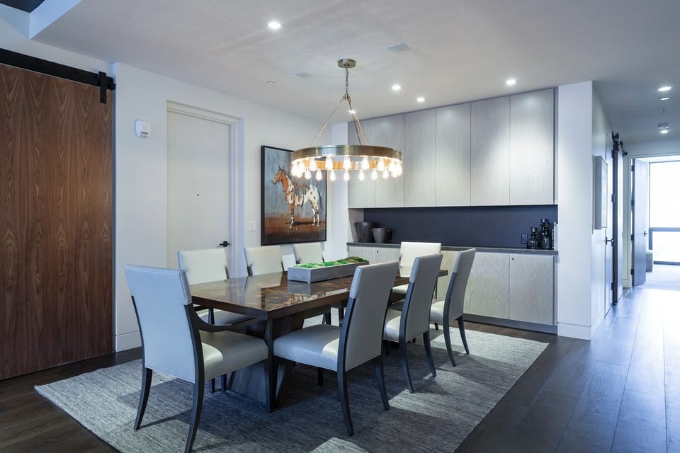 Chair, Furniture, Dining Room, Room, Indoors
