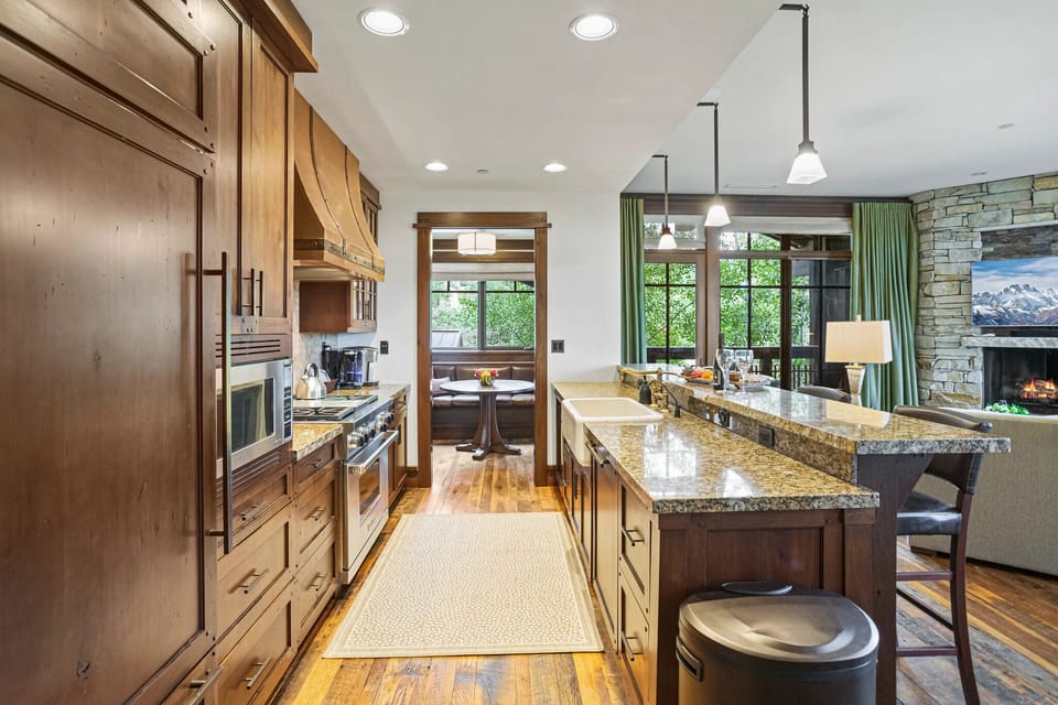 Indoors, Kitchen, Hardwood, Home Decor, Floor