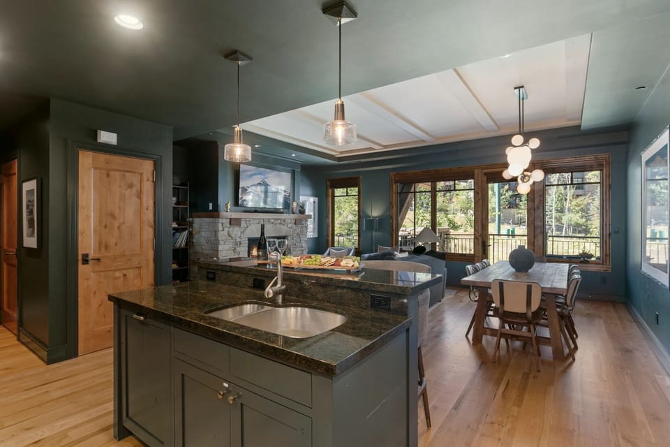 Indoors, Kitchen, Hardwood, Sink, Lamp