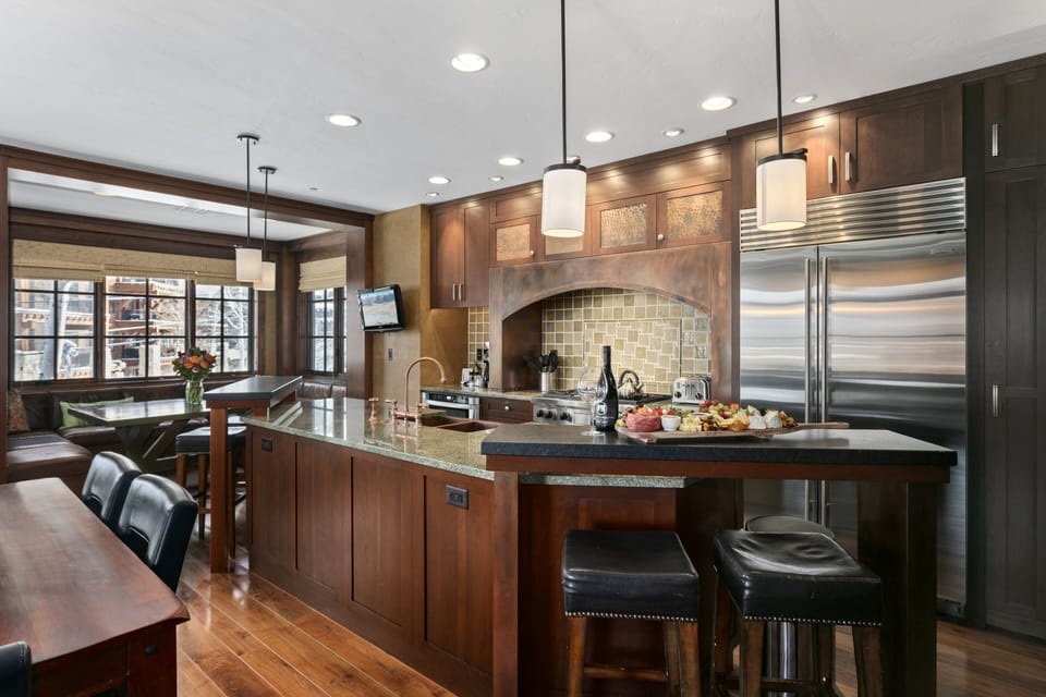 Indoors, Kitchen, Hardwood, Kitchen Island, Dining Table