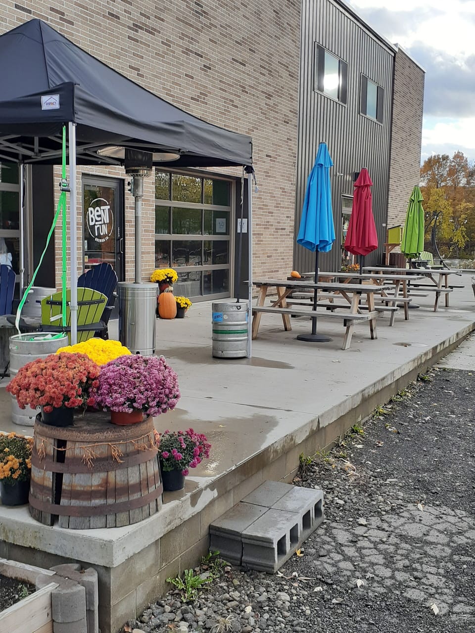 Allegheny Outfitters (kayak rental) and Bent Run Brewery 1/4 mile walk