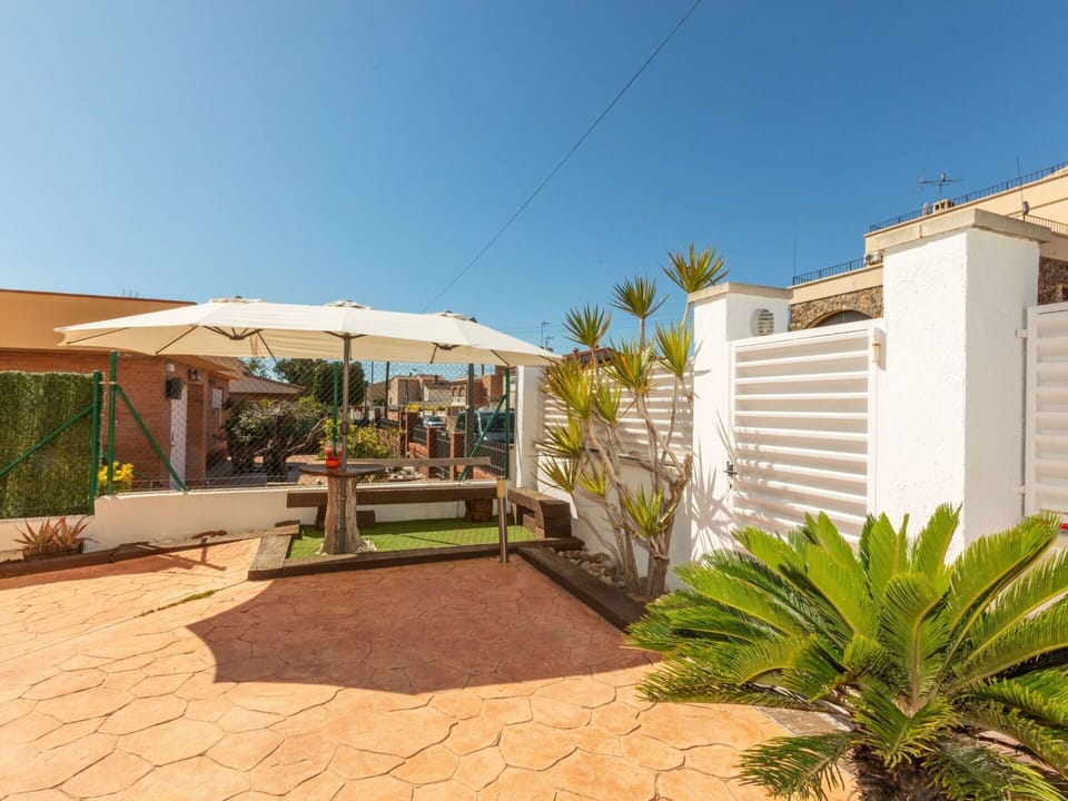 Flowerpot, Resort, Shade, Garden, Landscaping, Eco Hotel, Hacienda, Courtyard
