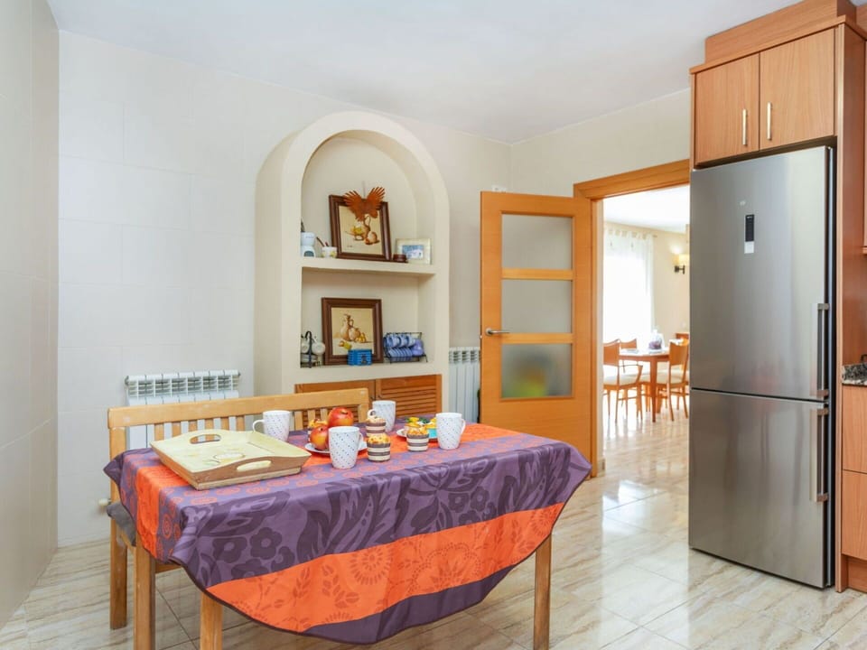 Furniture, Interior Design, Flooring, Wood, Floor, Kitchen, Kitchen Appliance, Major Appliance, Room, Ceiling