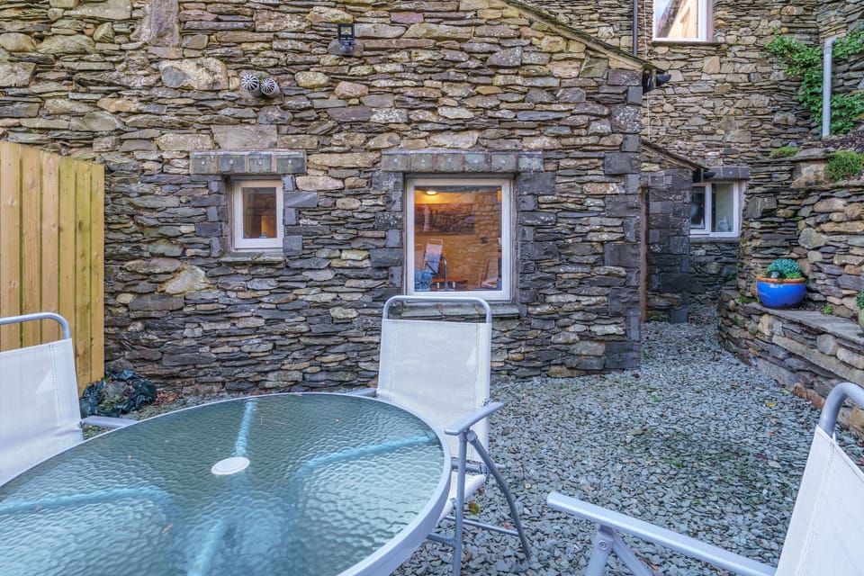 Laburnum Cottage | Windermere | Enclosed Garden Area