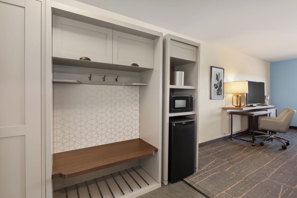 In-room safe, desk, laptop workspace, blackout drapes