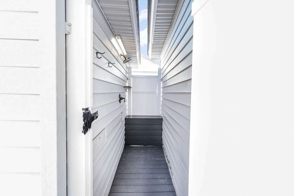 New Outdoor Shower