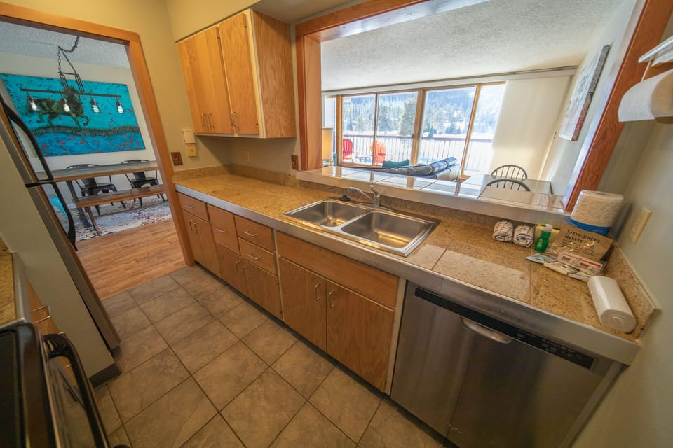 Great counter space