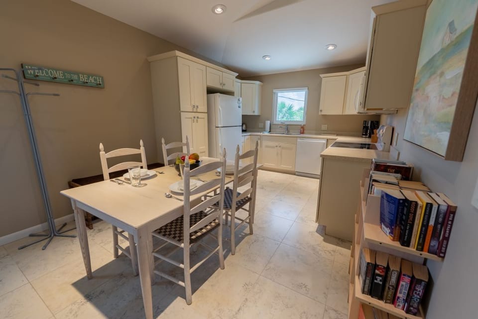 Hidden Oasis Kitchen and Dining Table