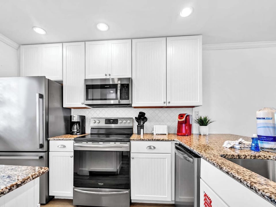 Kitchen has all you need