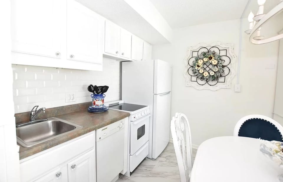 A full kitchen with all of the supplies if you want to cook.