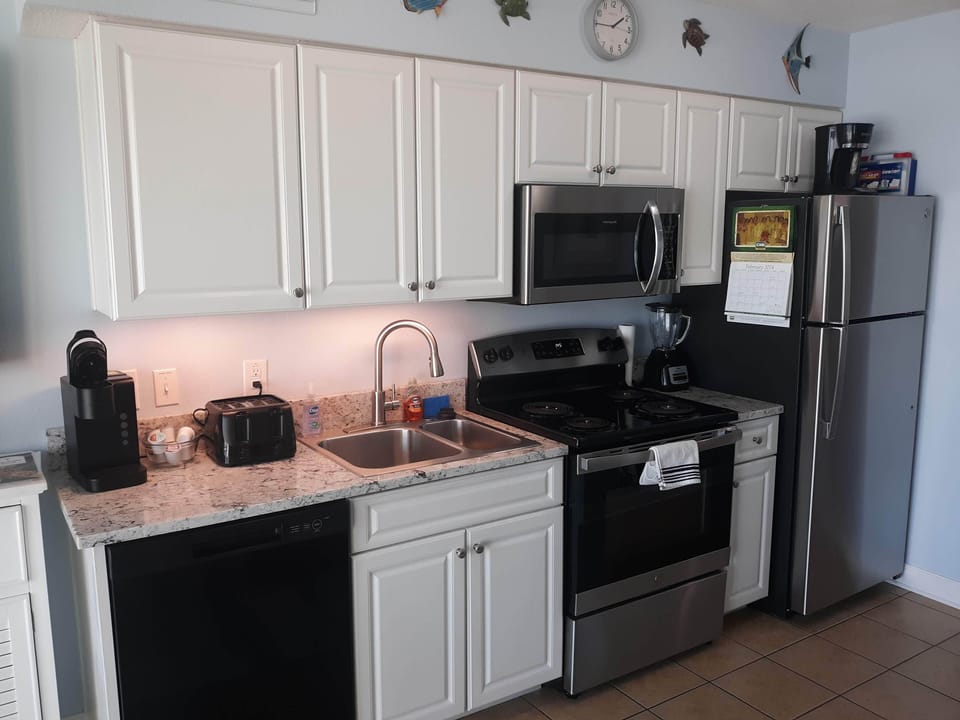 just installed granite and under counter lights 2024