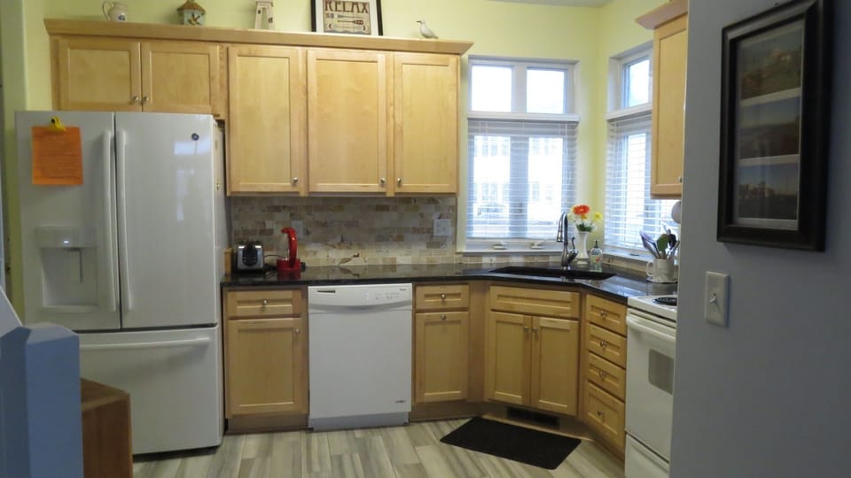 Kitchen - Kitchen