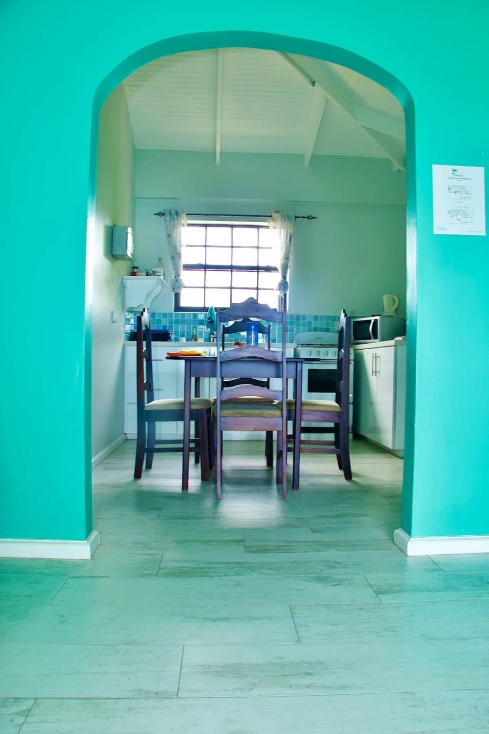 Kitchen (2)