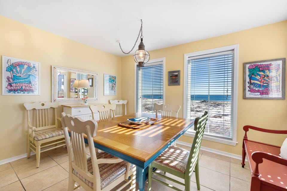 Dining - Dining Area