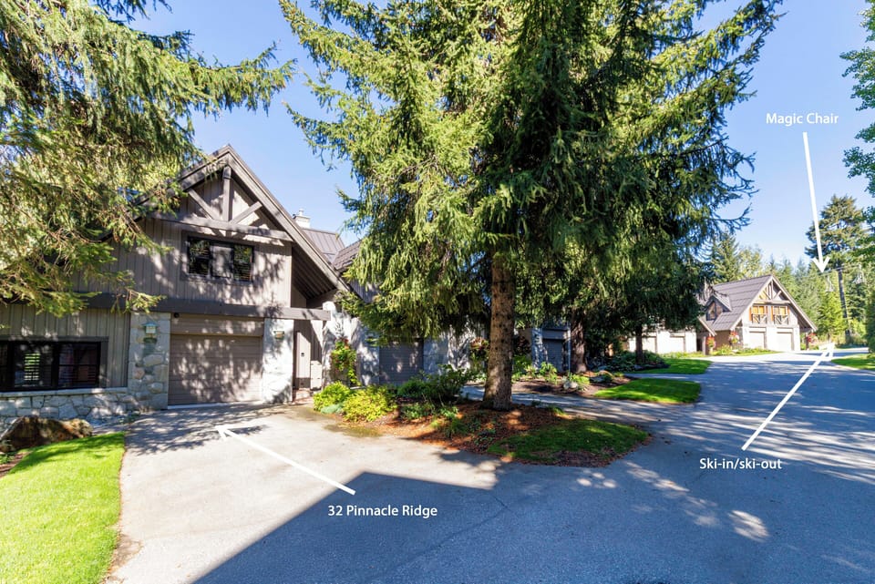 Exterior with ski-in/ski-out access and private driveway (fits 2 vehicles)