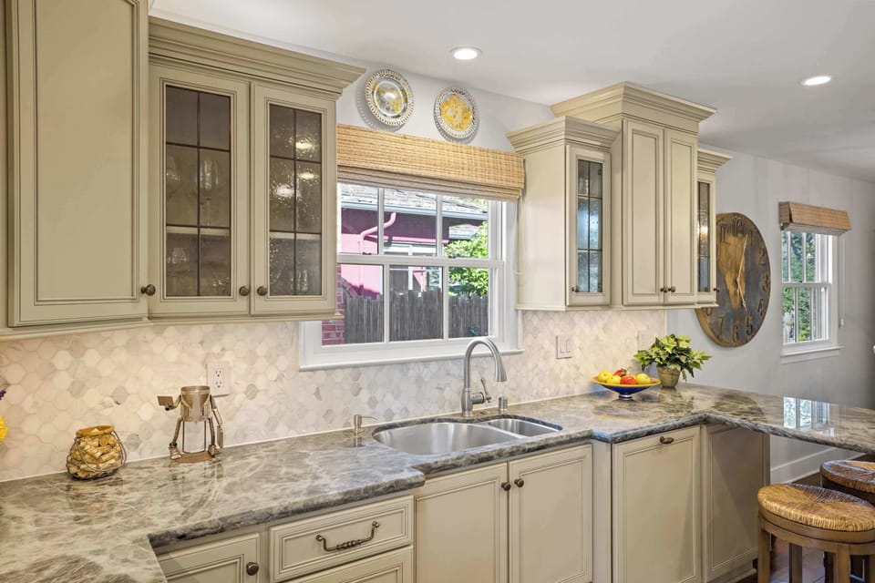 Beautiful updated Kitchen