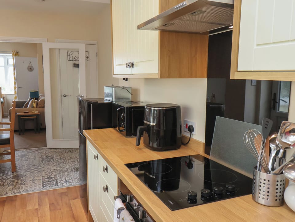 Cottage | Interior
