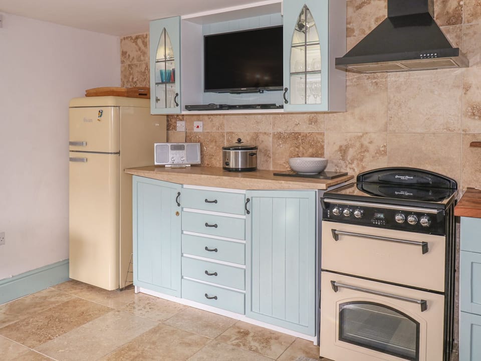 Cottage | Interior