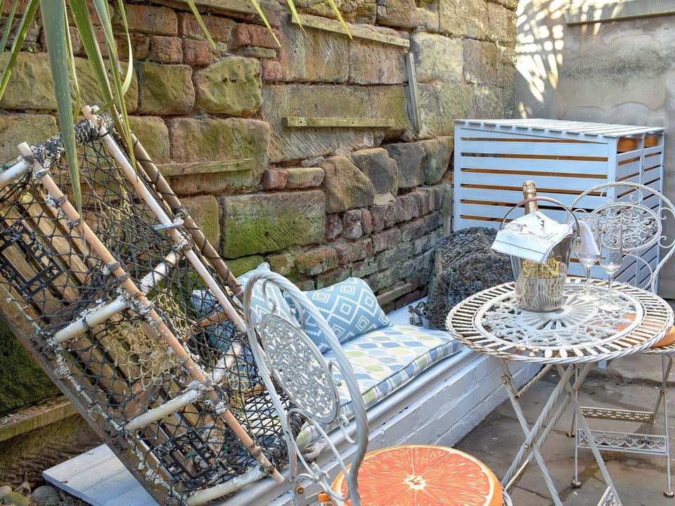 Sitting-out-area | Fisherman&rsquo;s Cottage, Loftus, Saltburn-by-the-Sea
