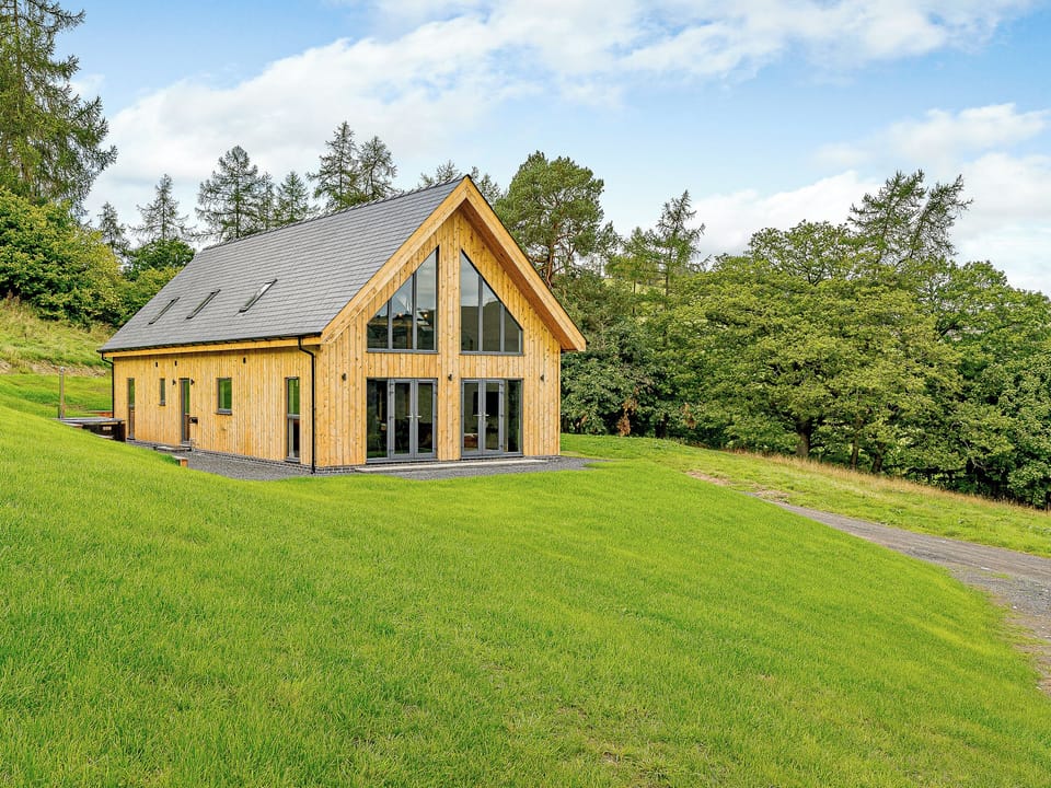 Exterior | Coed y Pentre, Carno