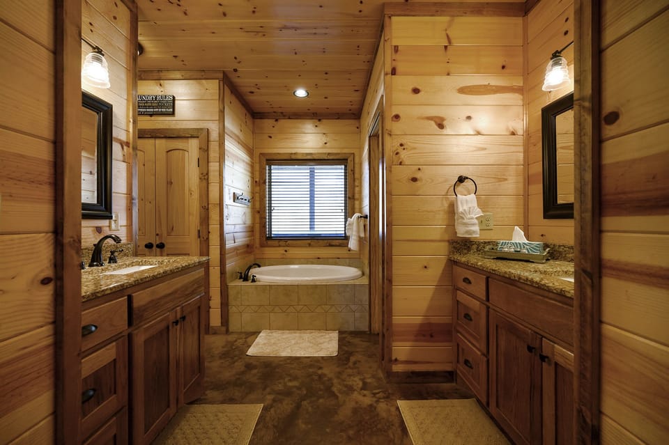 Double vanity in downstairs ensuite
