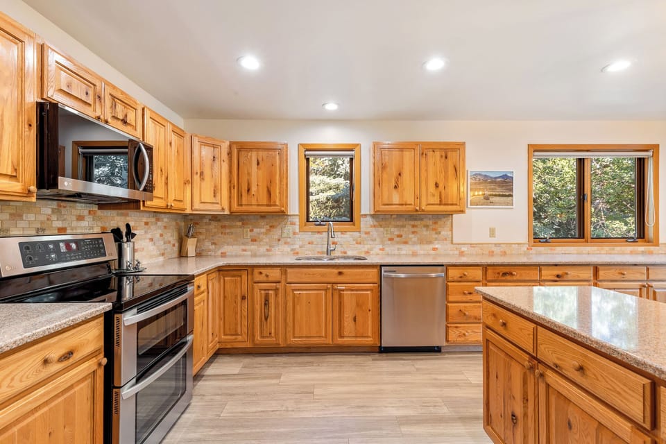 Full equipped kitchen